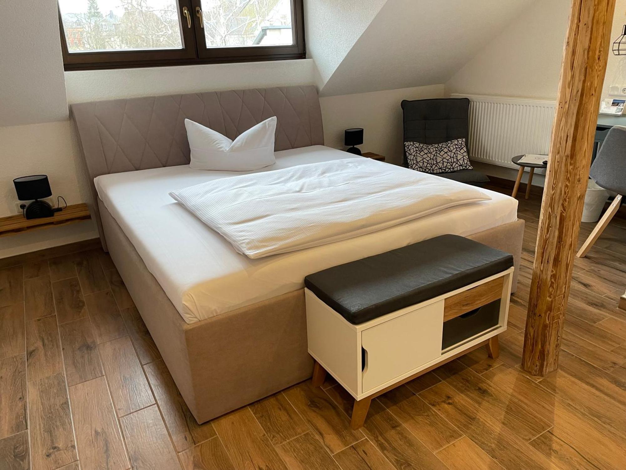 Avenue Das Gaestehaus Chemnitz Esterno foto